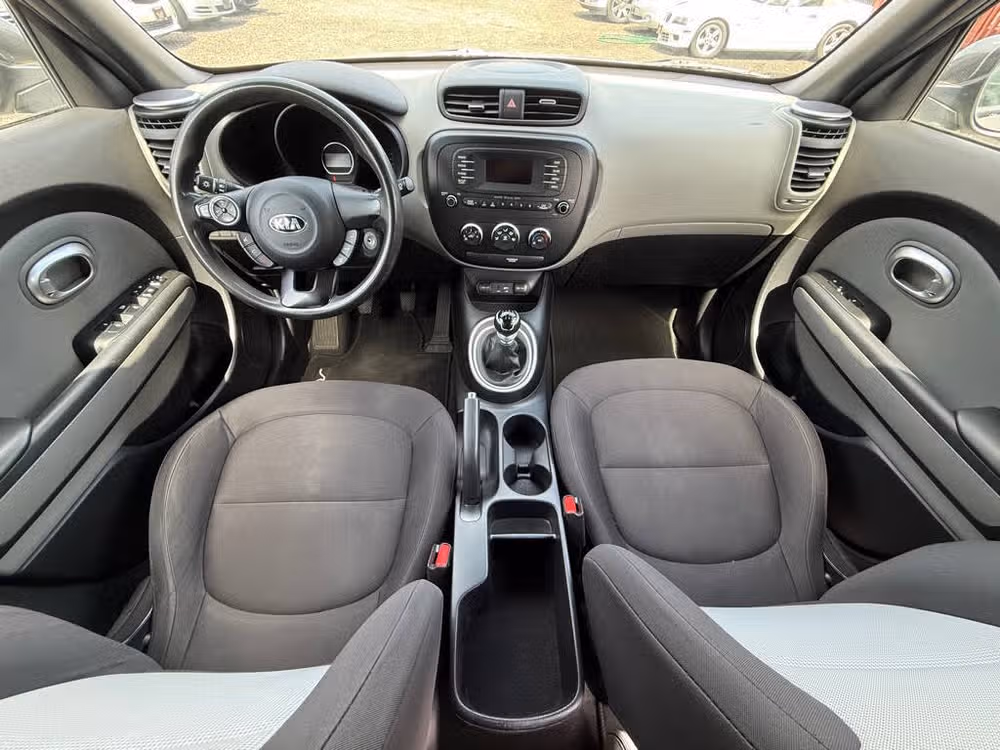 2015 Kia Soul Base Crossover Image 15