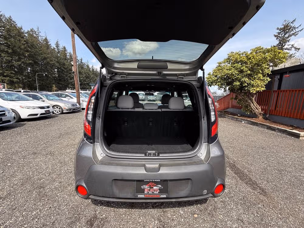 2015 Kia Soul Base Crossover Image 12