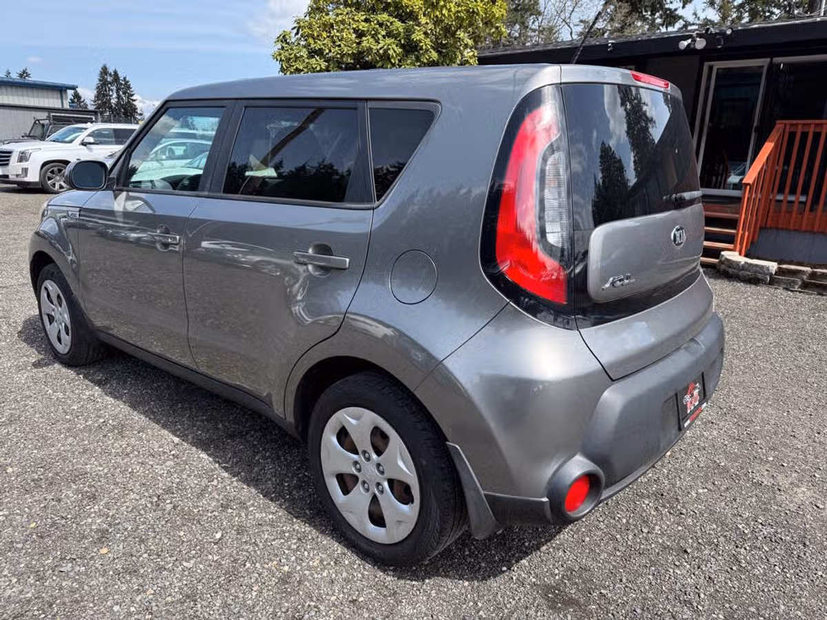2015 Kia Soul Base Crossover Image 6