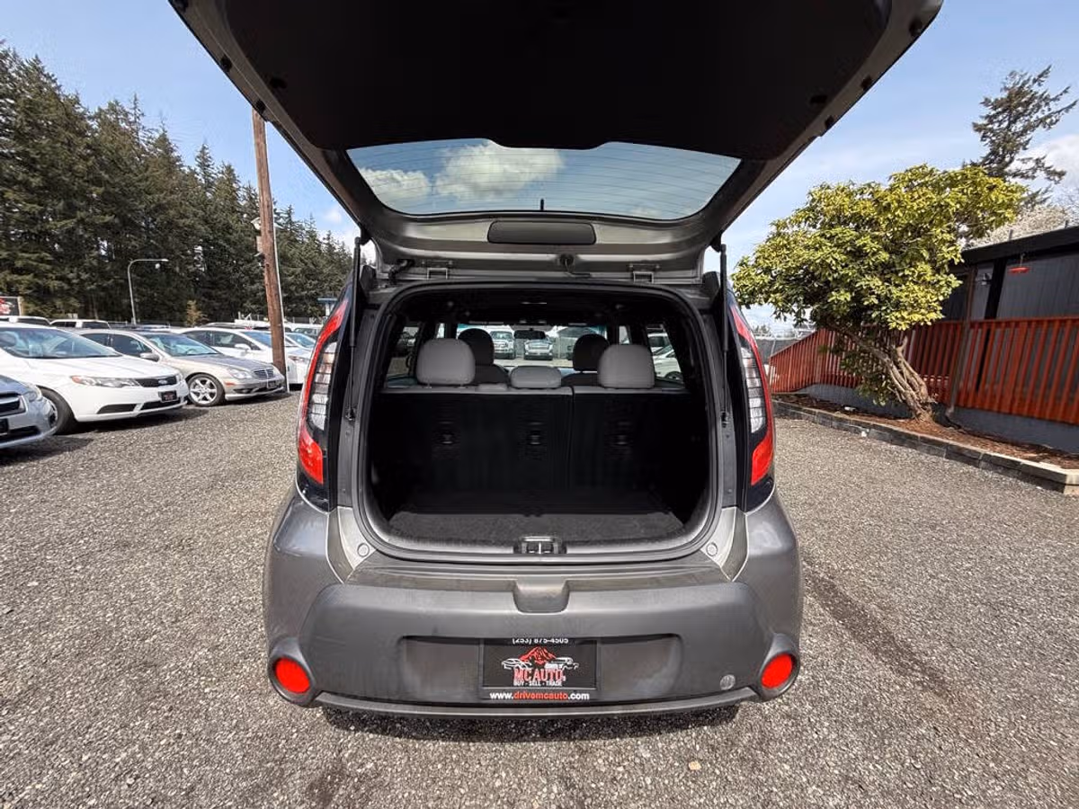 2015 Kia Soul Base Crossover Image 12