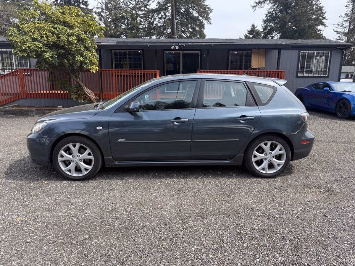 2009 Mazda 3 S GRAND TOURING Image 5
