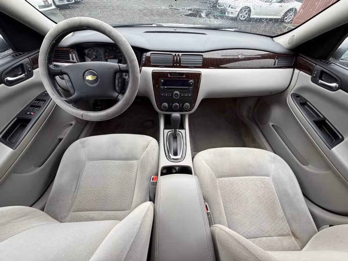 2012 Chevrolet Impala LS Fleet Image 13