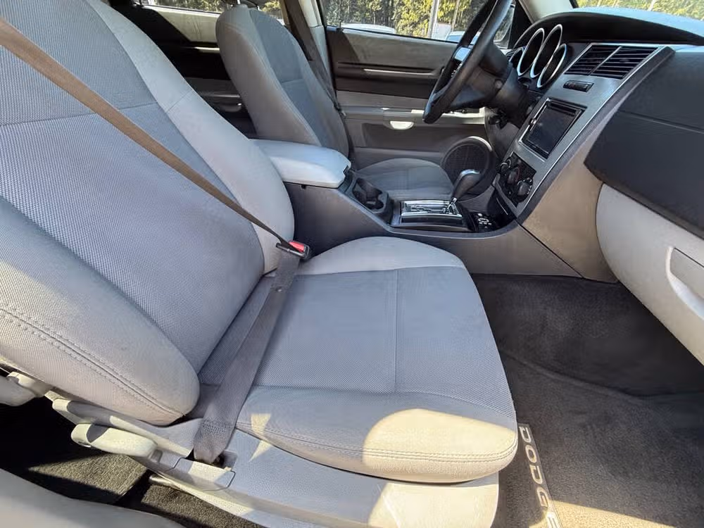 2007 Dodge Magnum SXT Image 14
