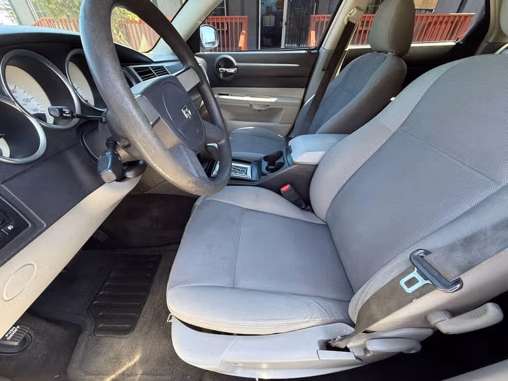 2007 Dodge Magnum SXT Image 9