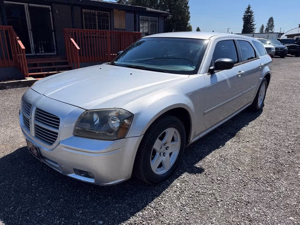 2007 Dodge Magnum SXT Image 4