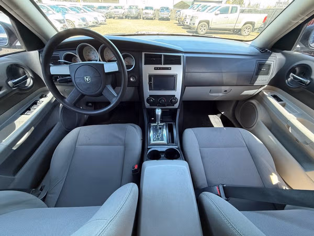 2007 Dodge Magnum SXT Image 15