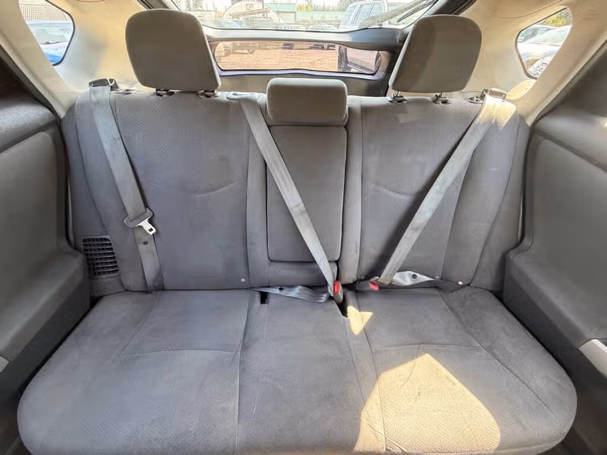 2010 Toyota Prius II Image 15