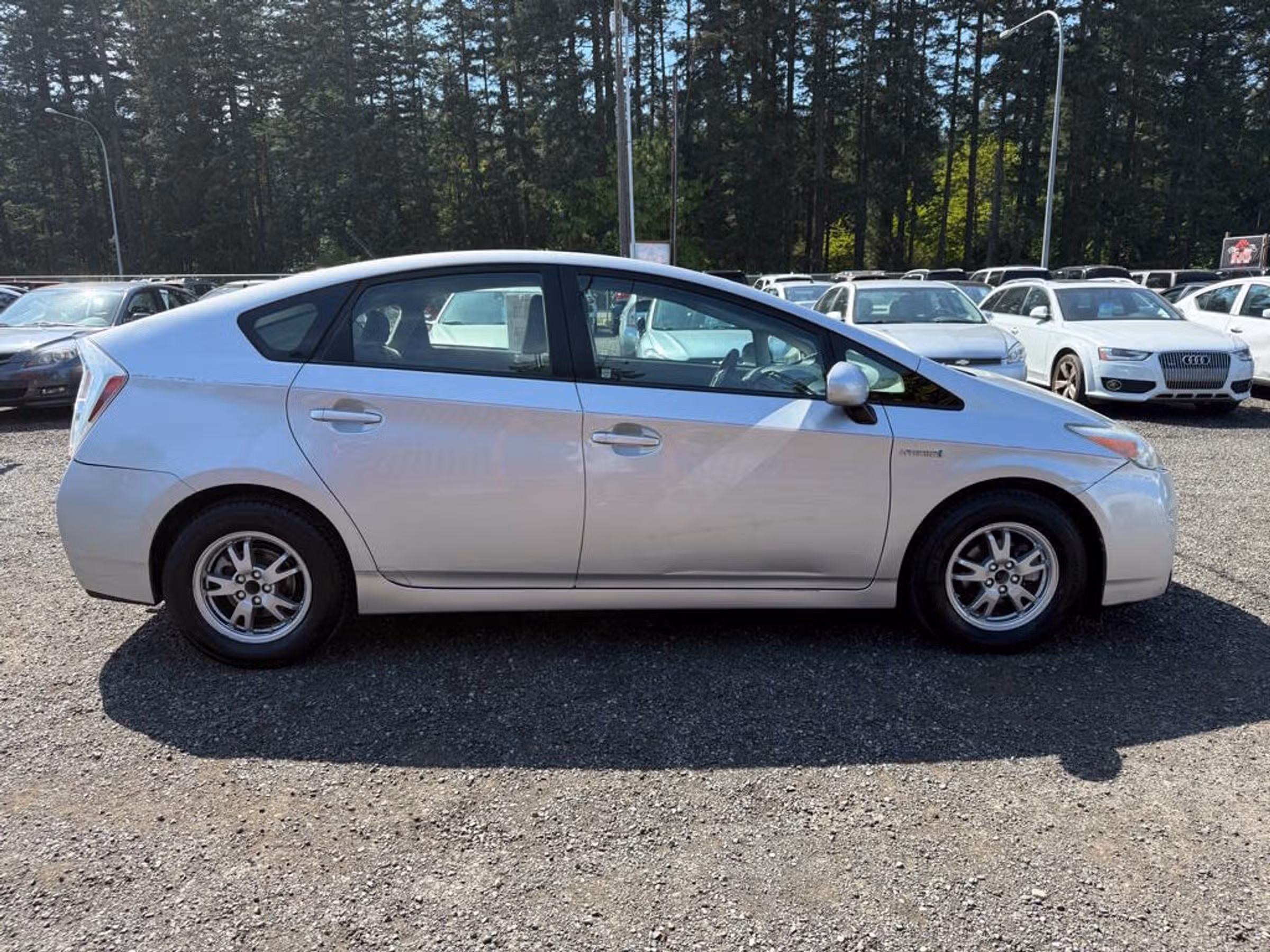 2010 Toyota Prius II Image 1