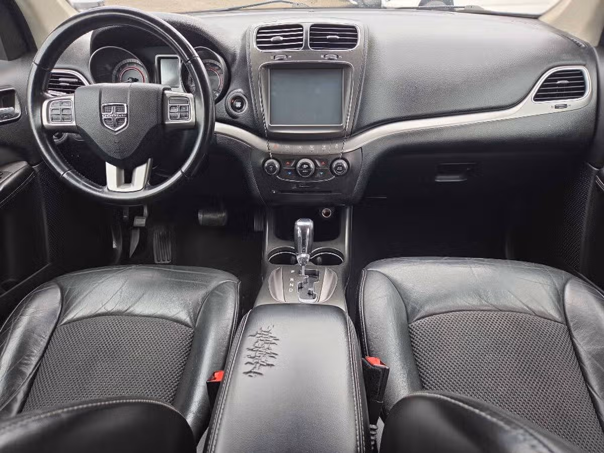2020 Dodge Journey Crossroad Image 12
