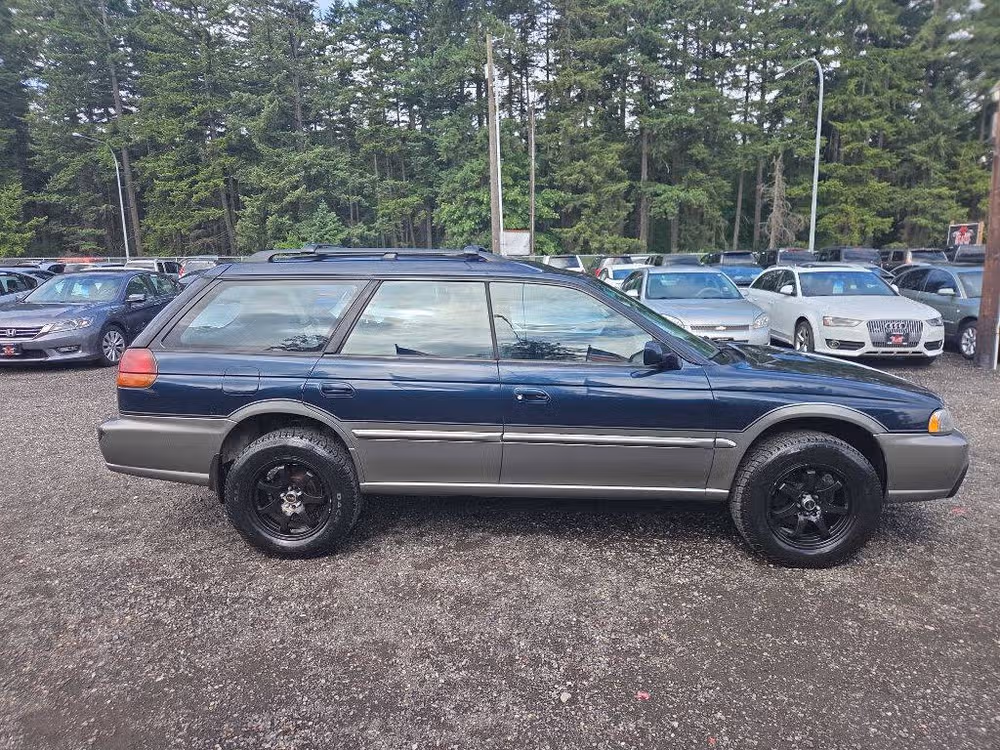 1996 Subaru Legacy Outback Image 1