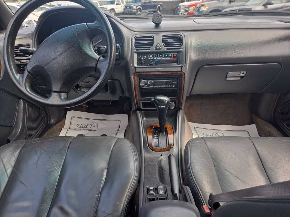 1996 Subaru Legacy Outback Image 11