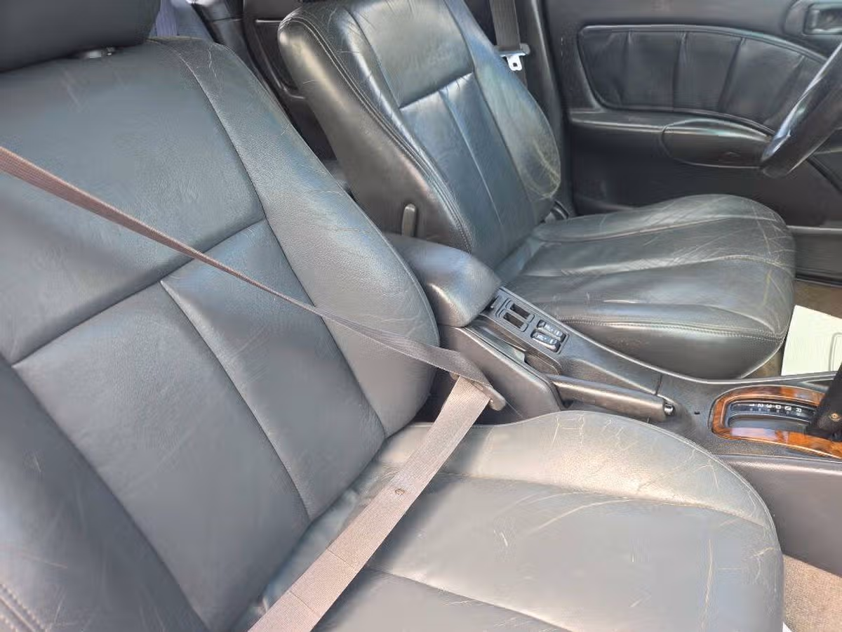 1996 Subaru Legacy Outback Image 12