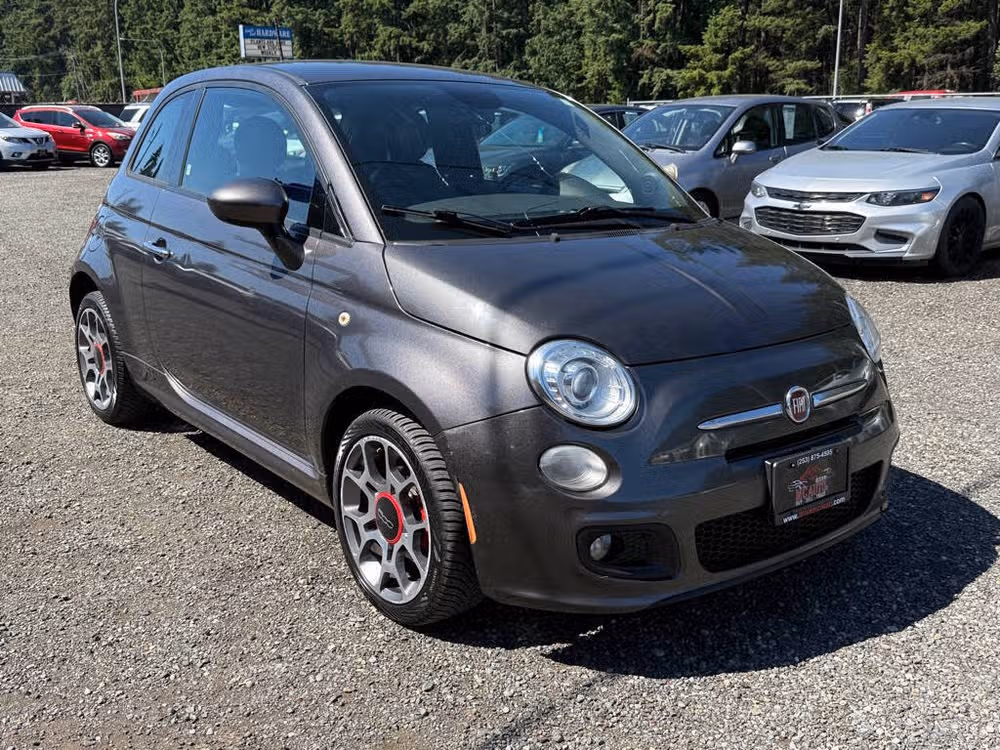 2015 FIAT 500 Sport Image 2