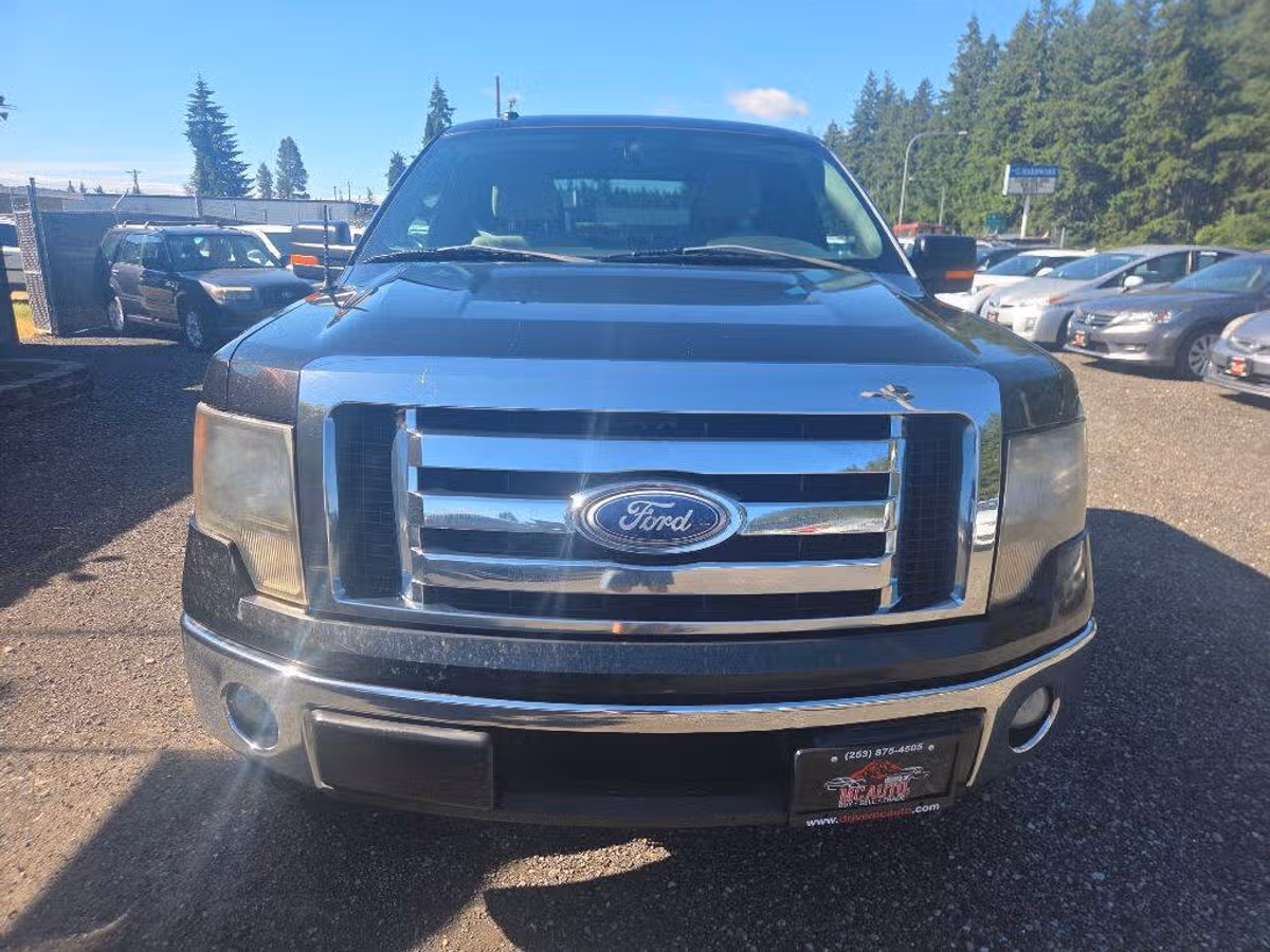 2010 Ford F-150 STX SuperCab Image 4