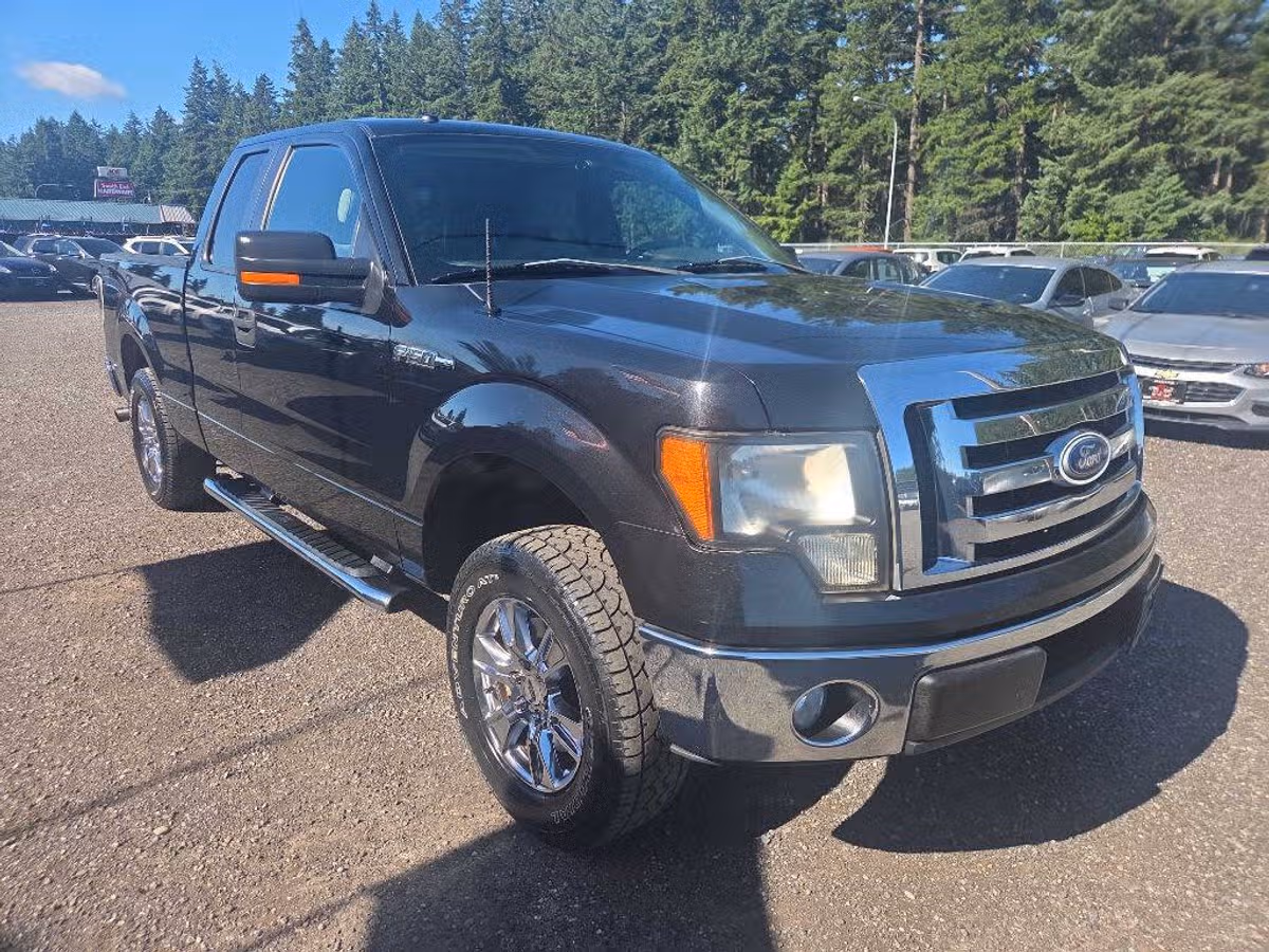2010 Ford F-150 STX SuperCab Image 5