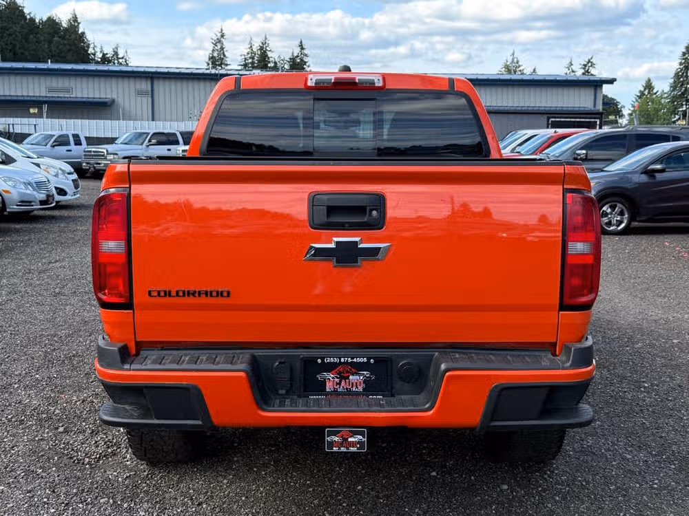 2020 Chevrolet Colorado LT Crew Cab Image 7
