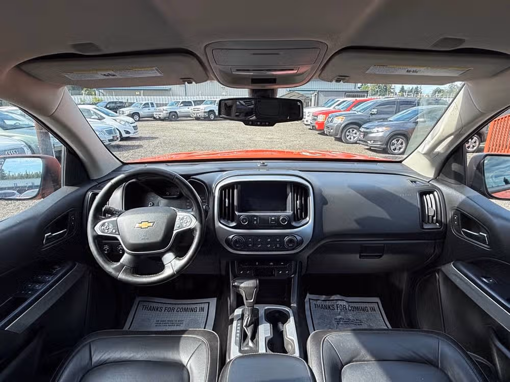 2020 Chevrolet Colorado LT Crew Cab Image 13