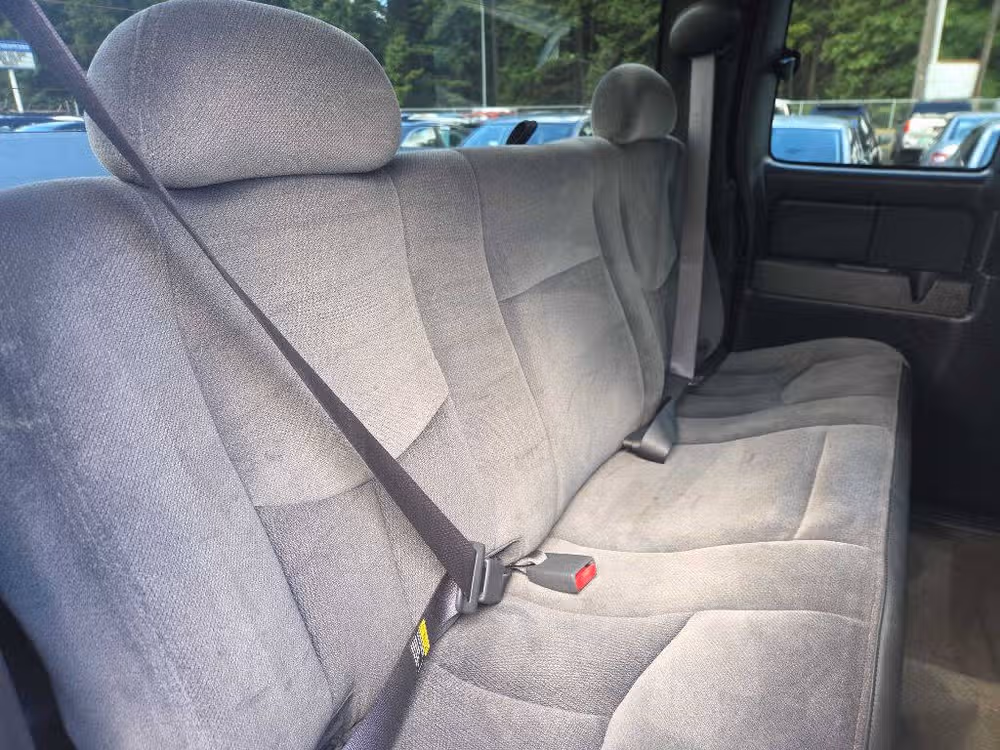 2005 GMC Sierra 2500HD WORK TRUCK Extended Cab Image 10