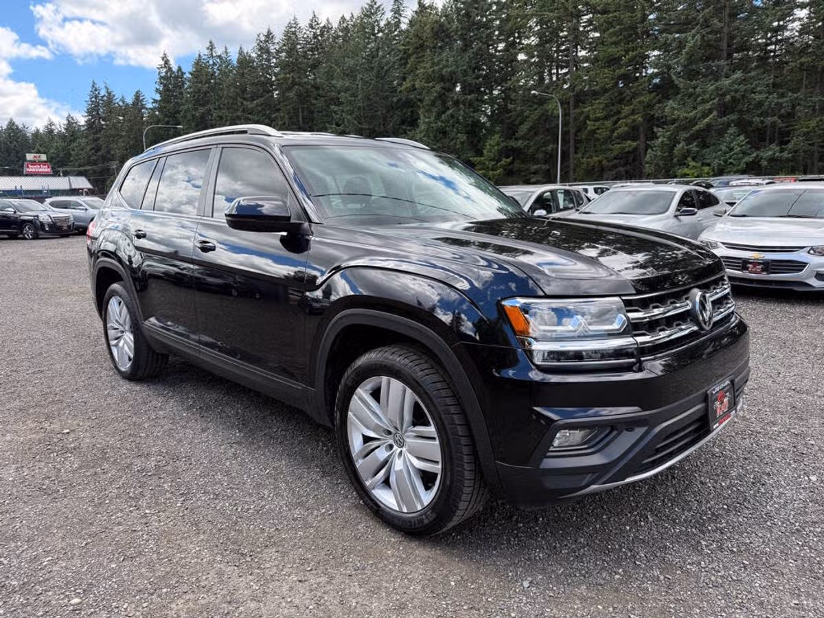 2019 Volkswagen Atlas V6 SE 4Motion Image 2
