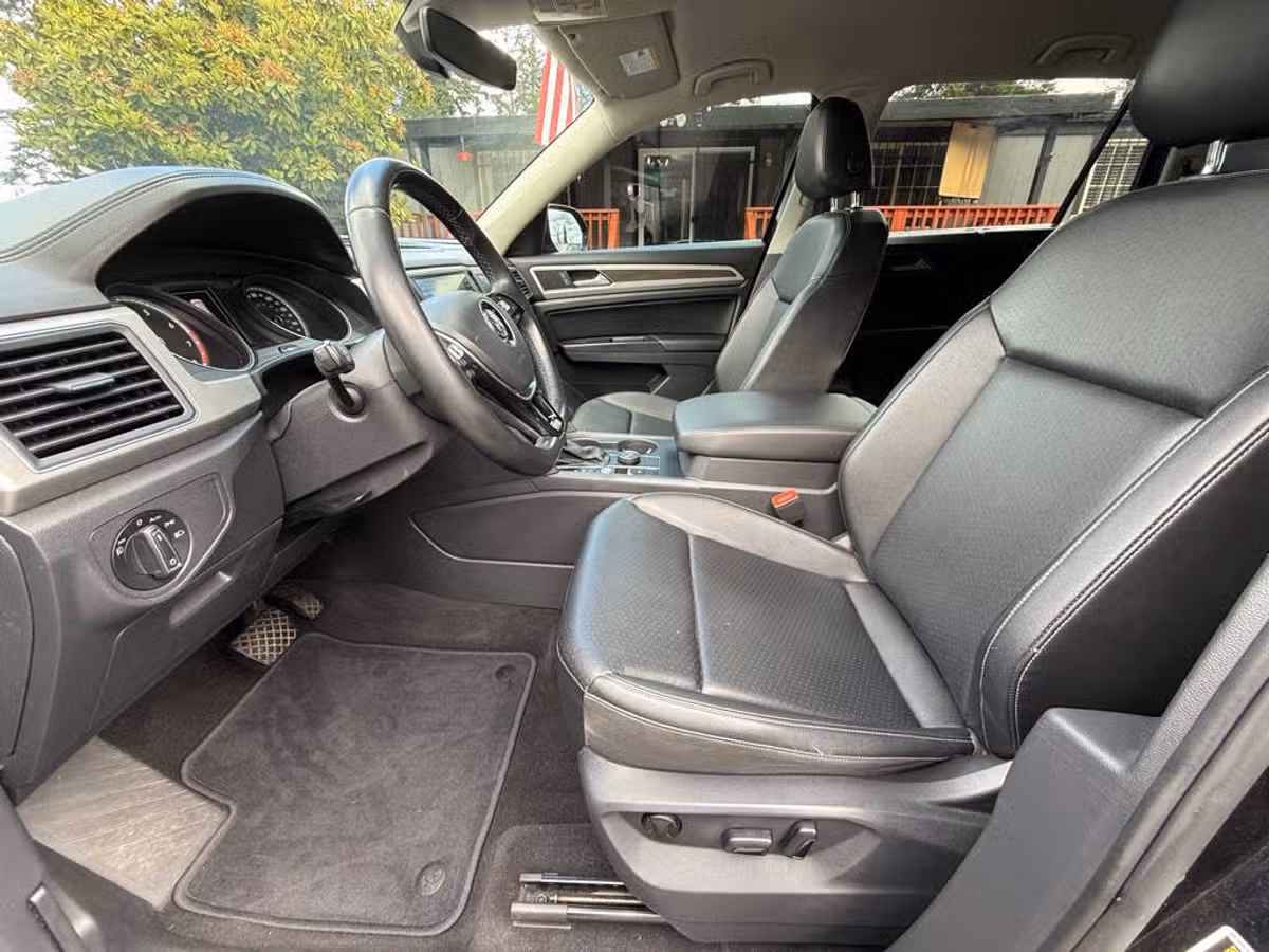 2019 Volkswagen Atlas V6 SE 4Motion Image 9