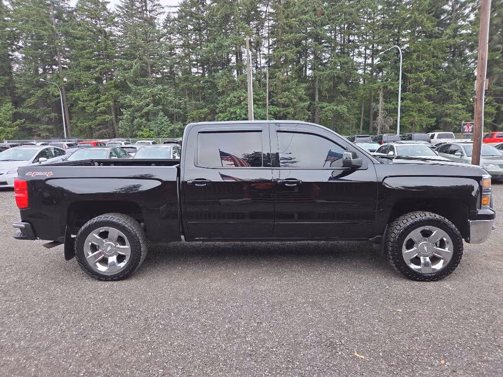 2015 Chevrolet Silverado 1500 LT Crew Cab Upper Image 1