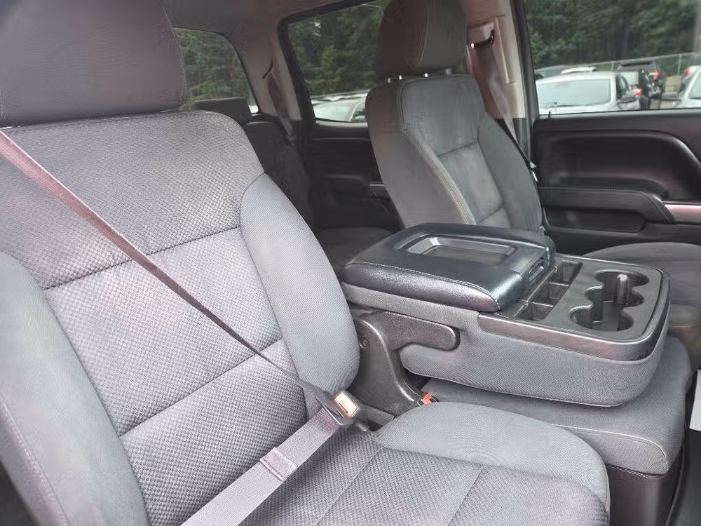 2015 Chevrolet Silverado 1500 LT Crew Cab Image 11