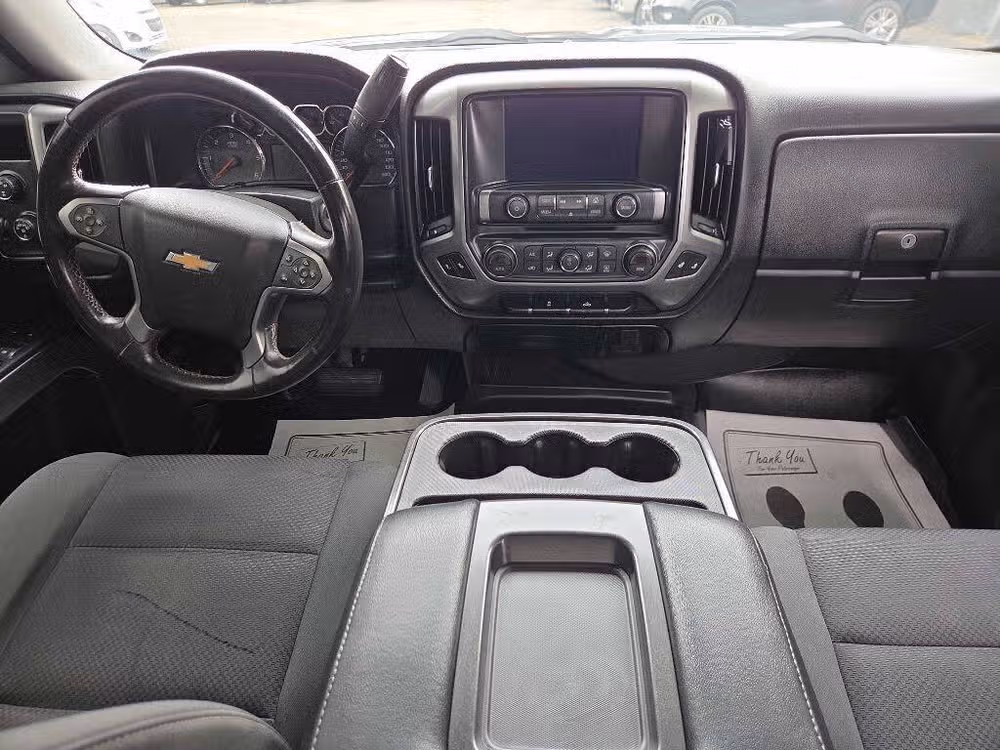 2015 Chevrolet Silverado 1500 LT Crew Cab Image 13