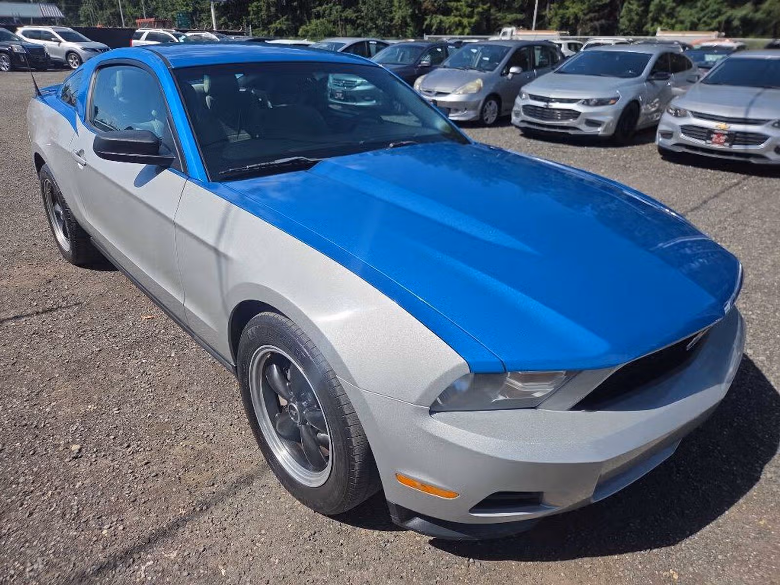 2012 Ford Mustang V6 Upper Image 2