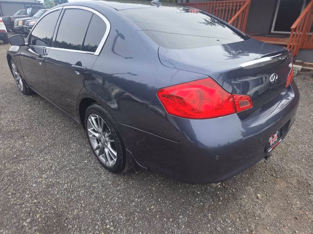 2011 INFINITI G37 Sedan x Image 8