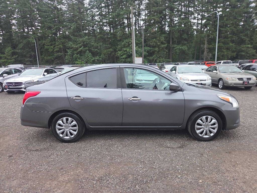 2016 Nissan Versa Sedan