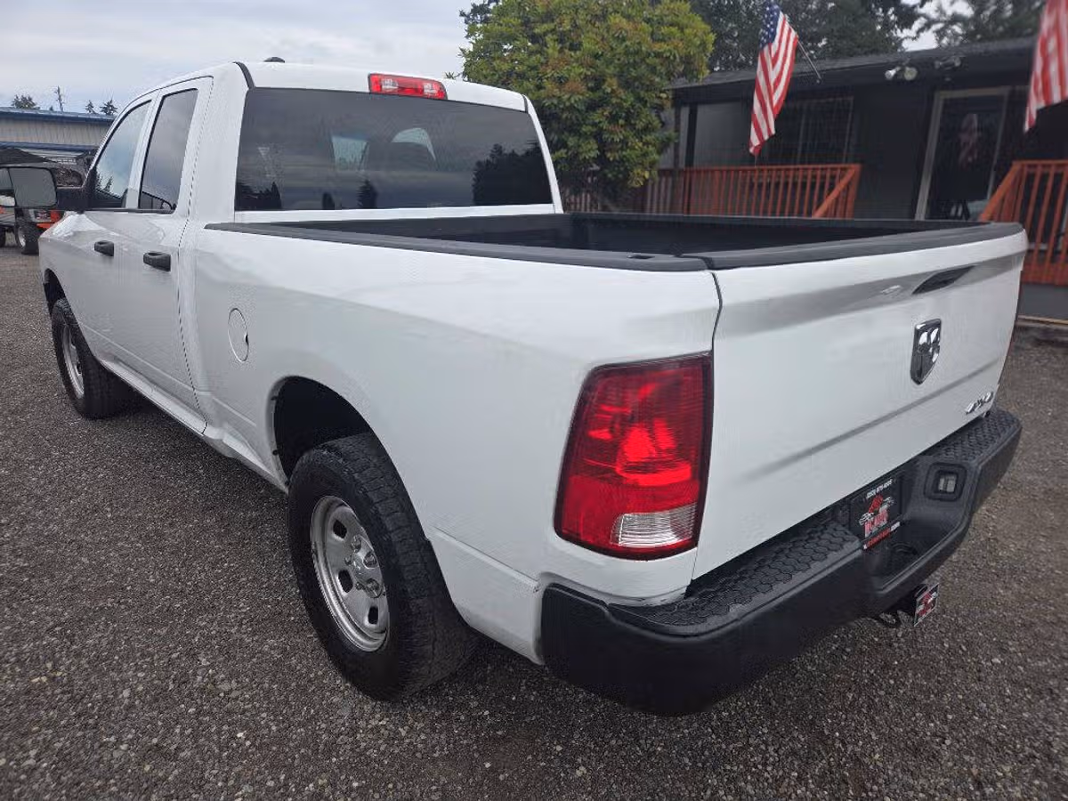 2019 Ram 1500 Classic Tradesman Quad Cab Image 6