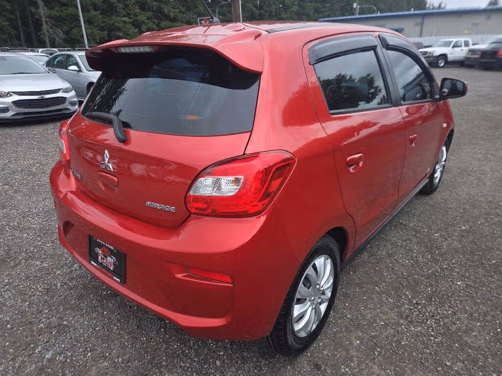 2017 Mitsubishi Mirage ES Image 11