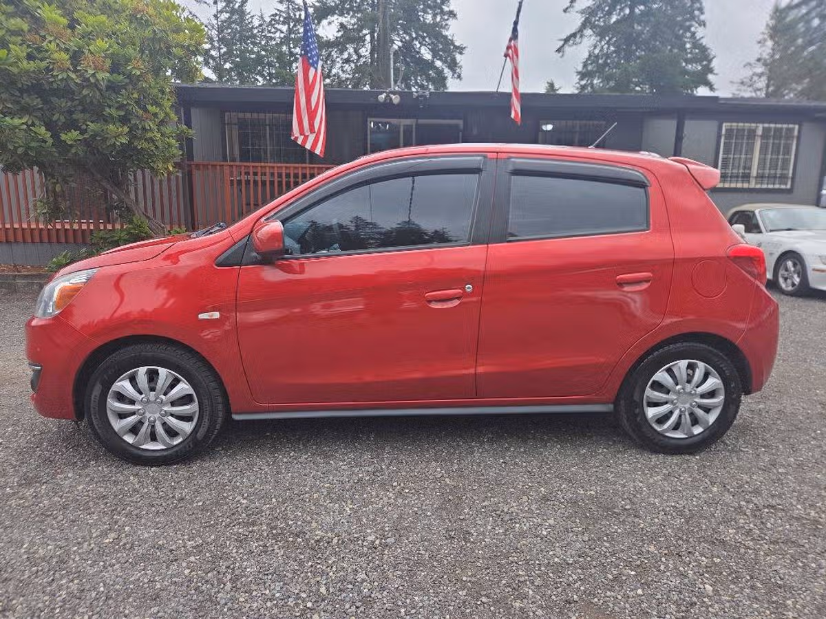 2017 Mitsubishi Mirage ES Image 5