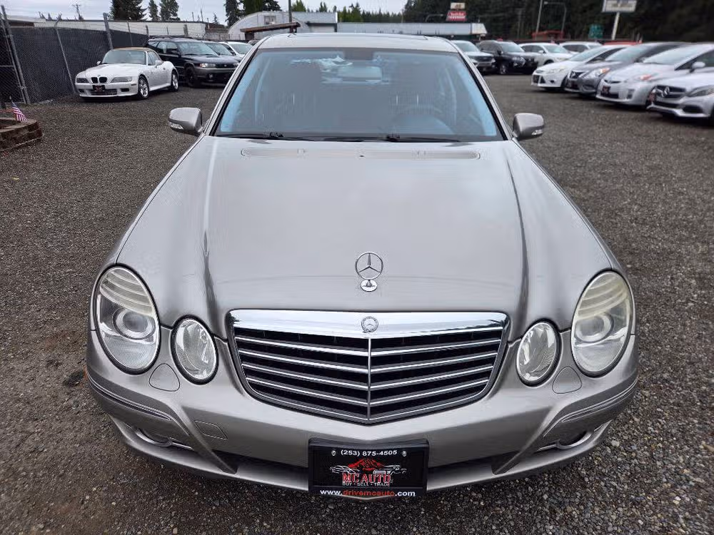 2008 Mercedes-Benz E-Class E 350 4MATIC Image 3