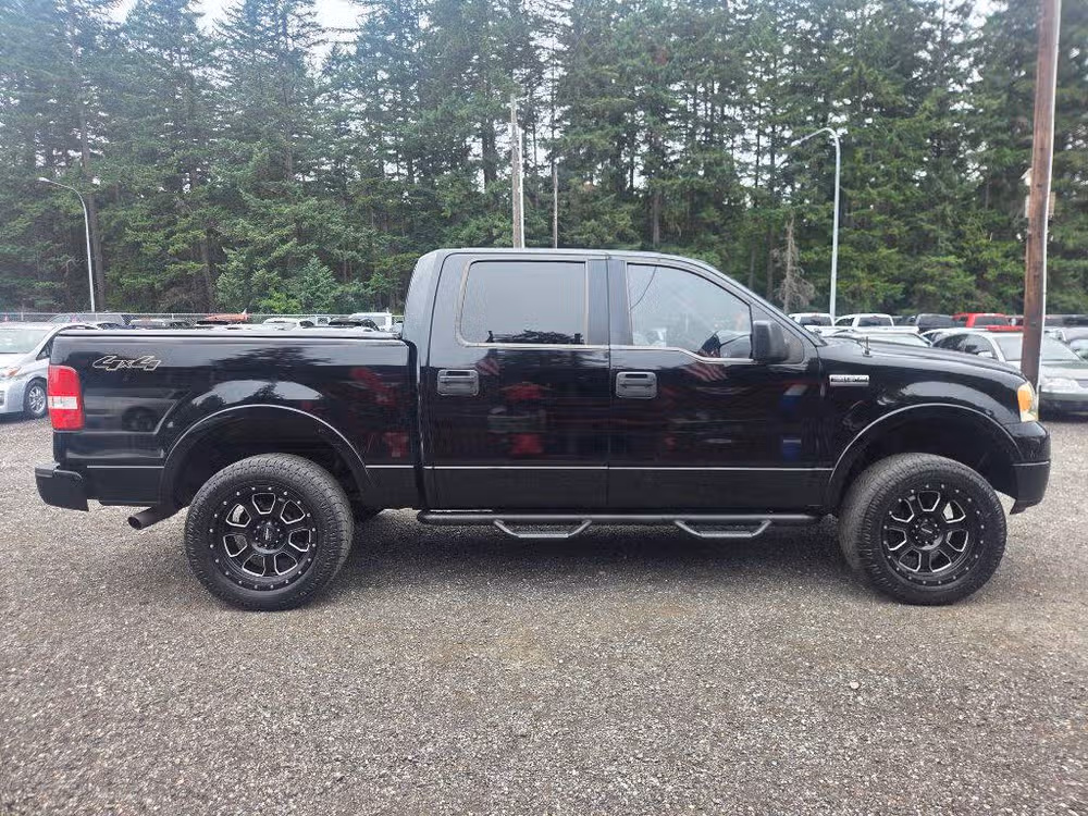 12092 - 2005 Ford F-150 XLT SuperCrew
