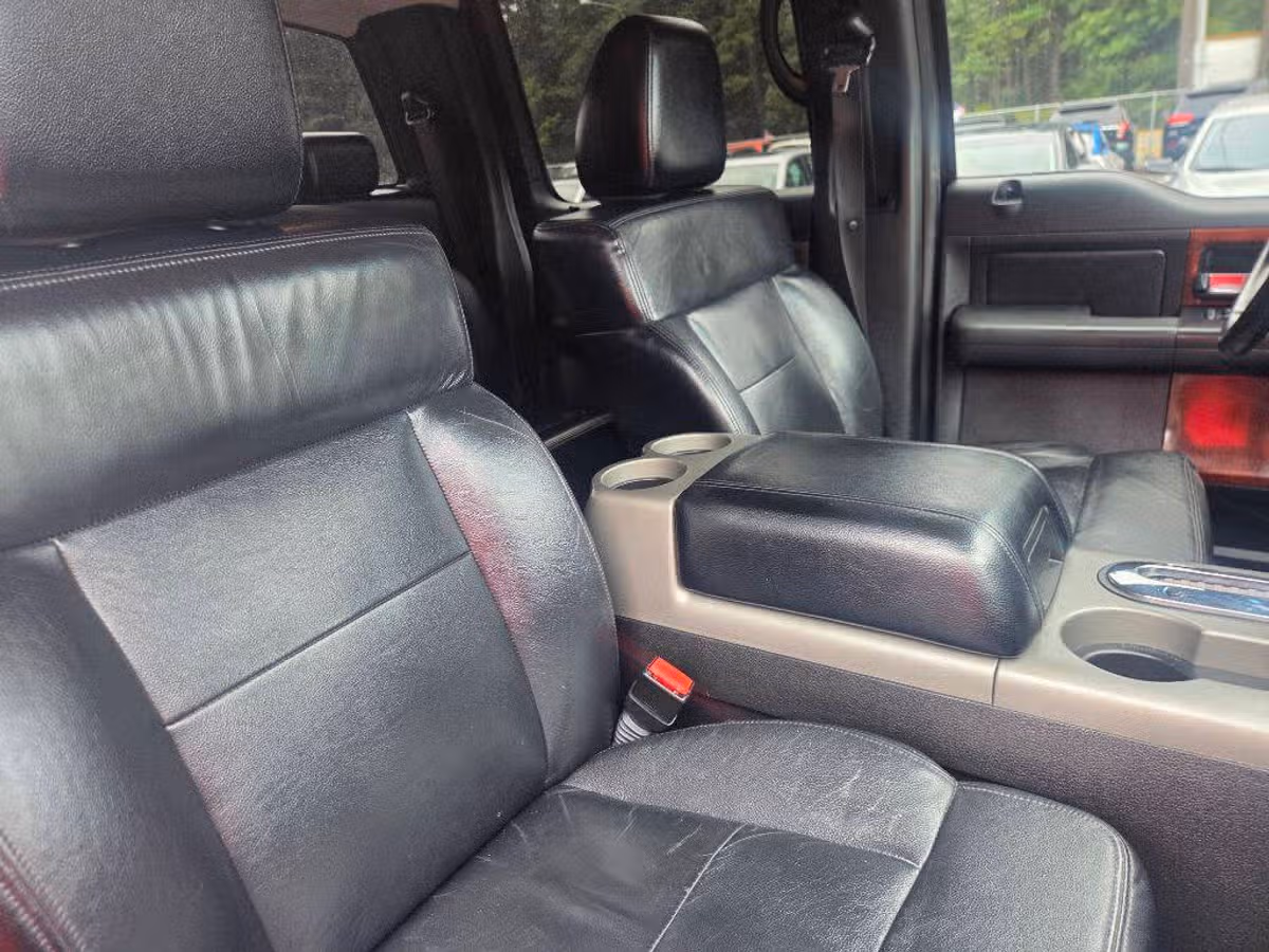 2005 Ford F-150 XLT SuperCrew Image 13