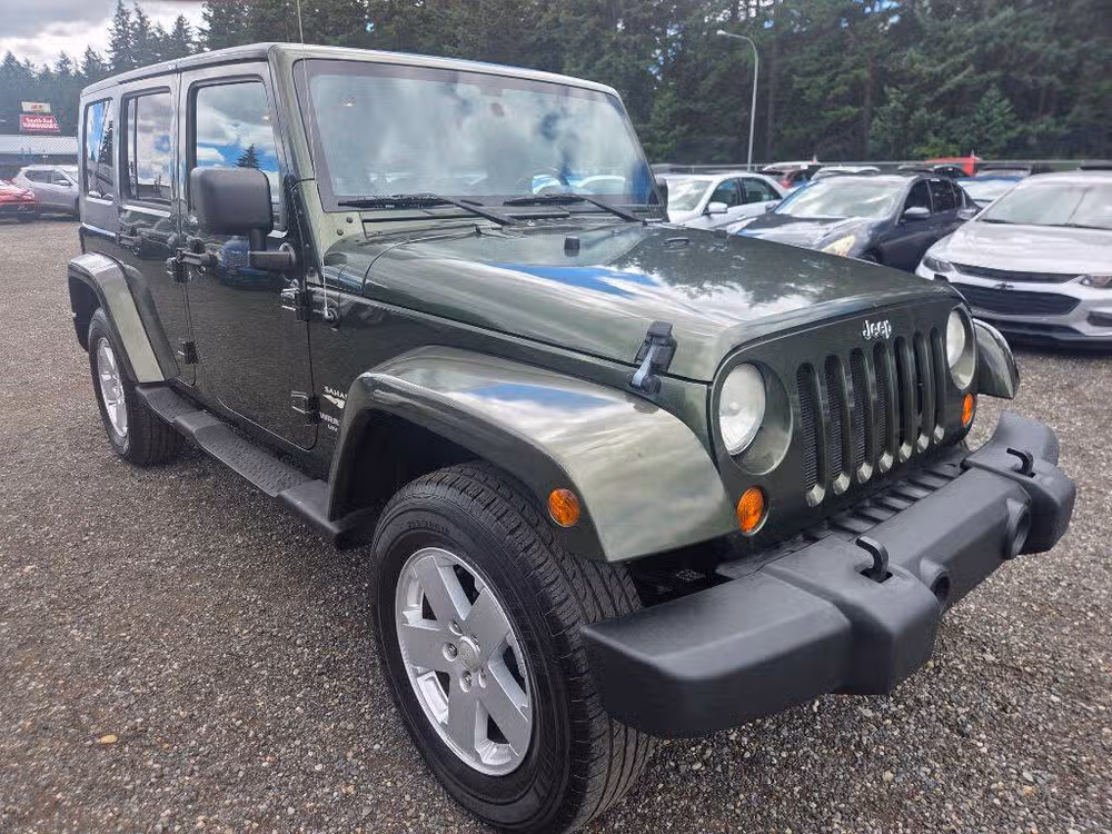 2007 Jeep Wrangler Unlimited Sahara Image 2