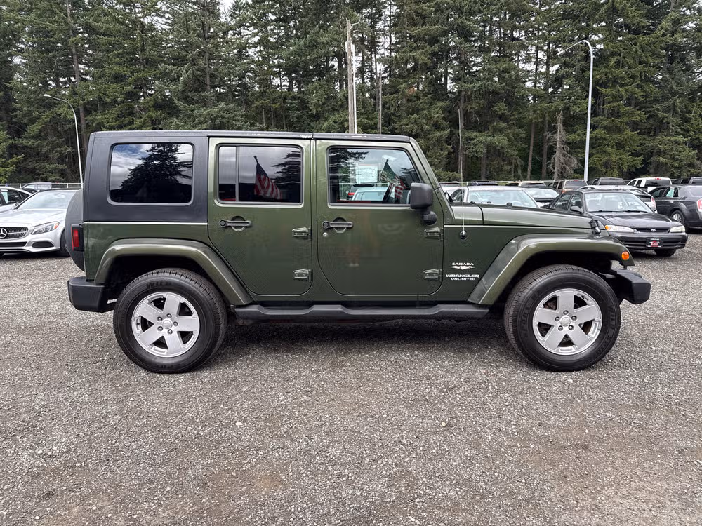 2007 Jeep Wrangler Unlimited Sahara Image 1