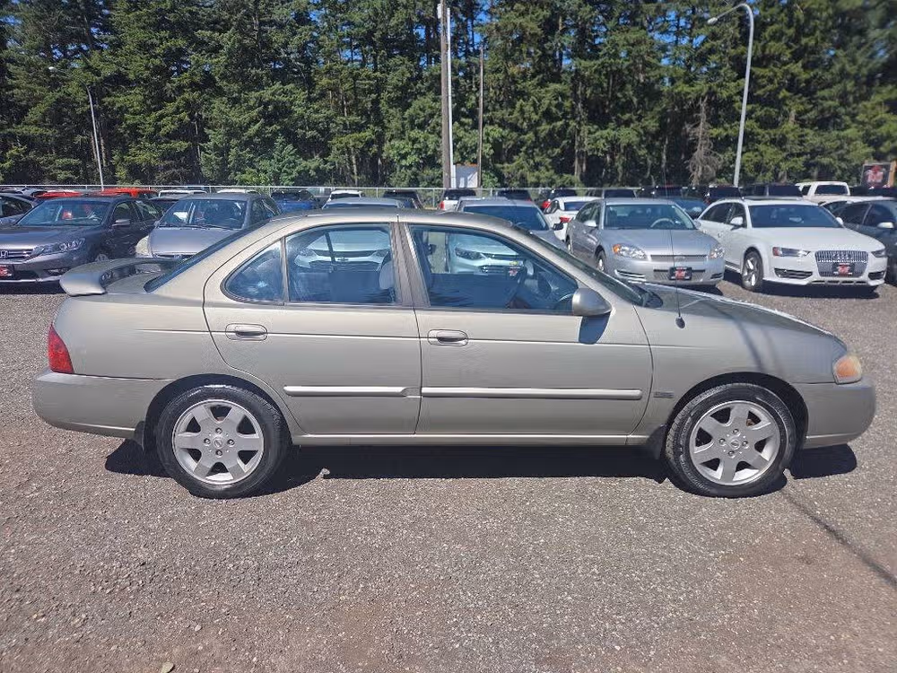 2005 Nissan Sentra 1.8 Image 1