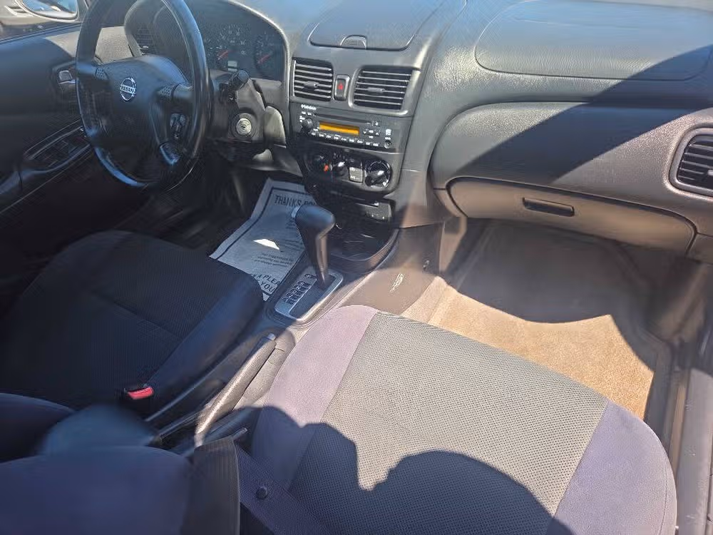 2005 Nissan Sentra 1.8 Image 12
