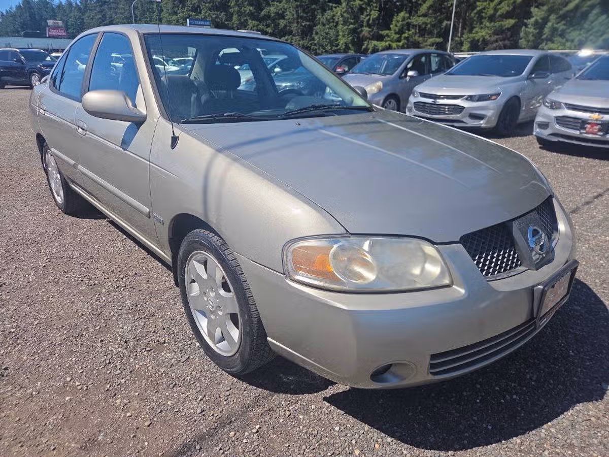 2005 Nissan Sentra 1.8 Image 2