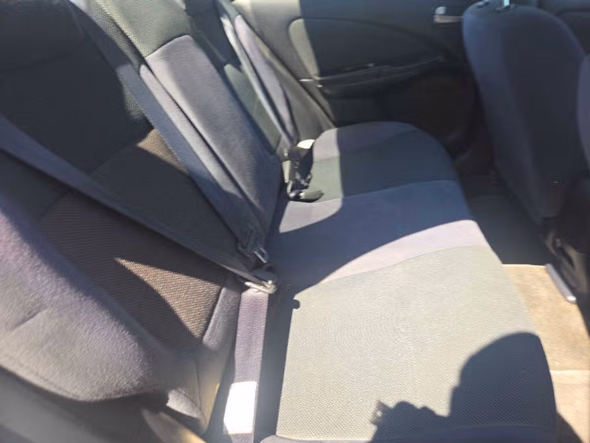 2005 Nissan Sentra 1.8 Image 10