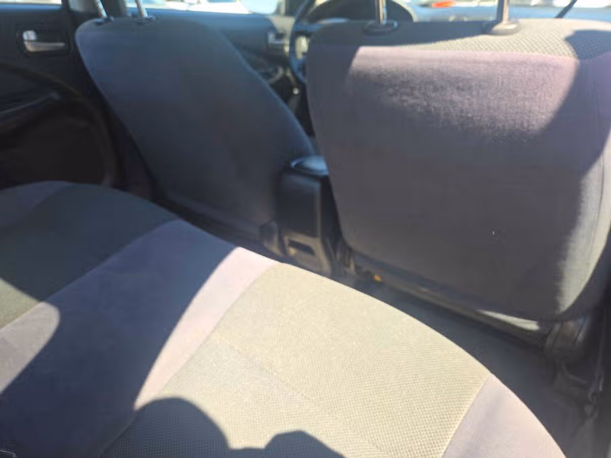 2005 Nissan Sentra 1.8 Image 11