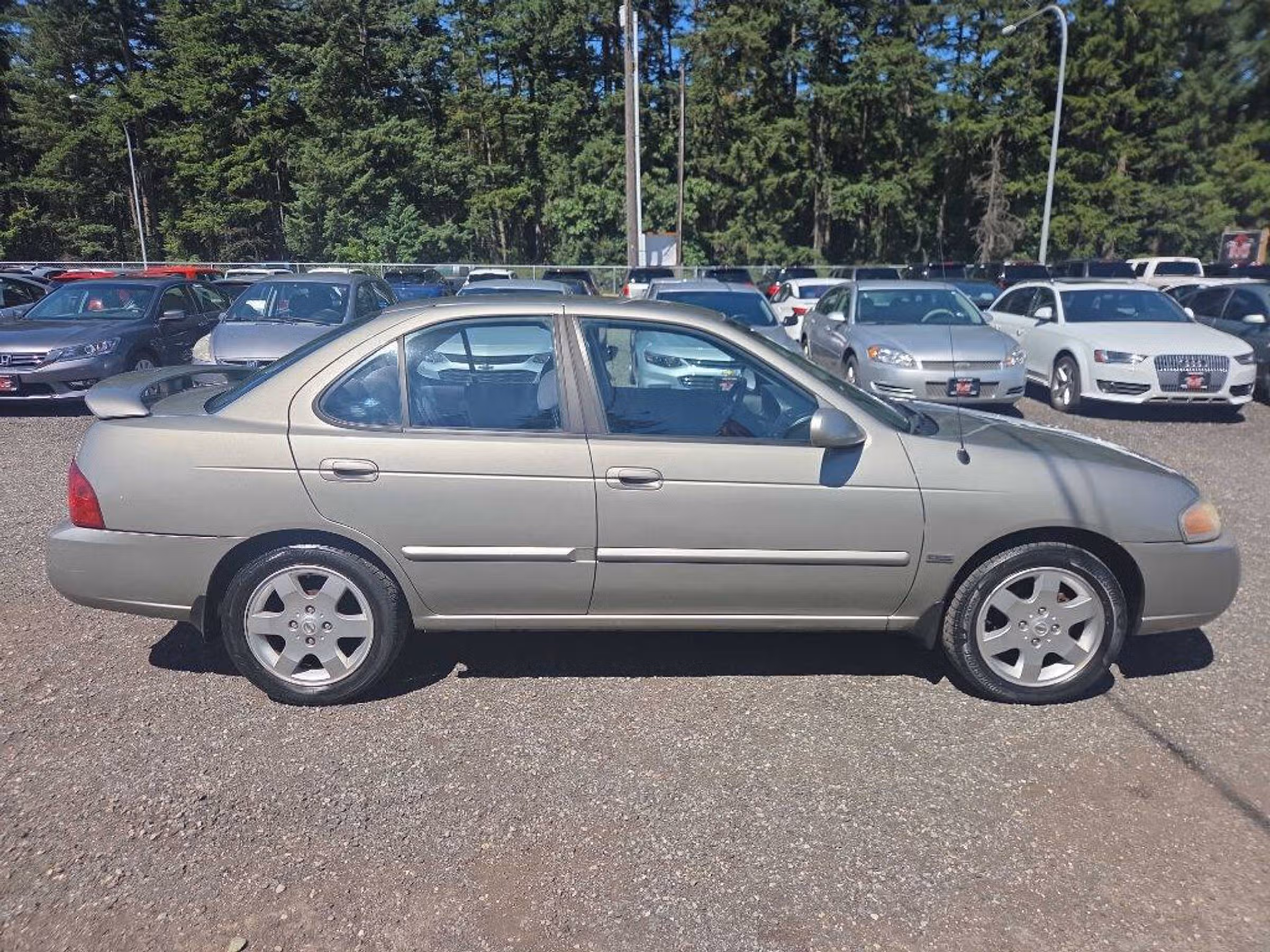 2005 Nissan Sentra 1.8 Image 1