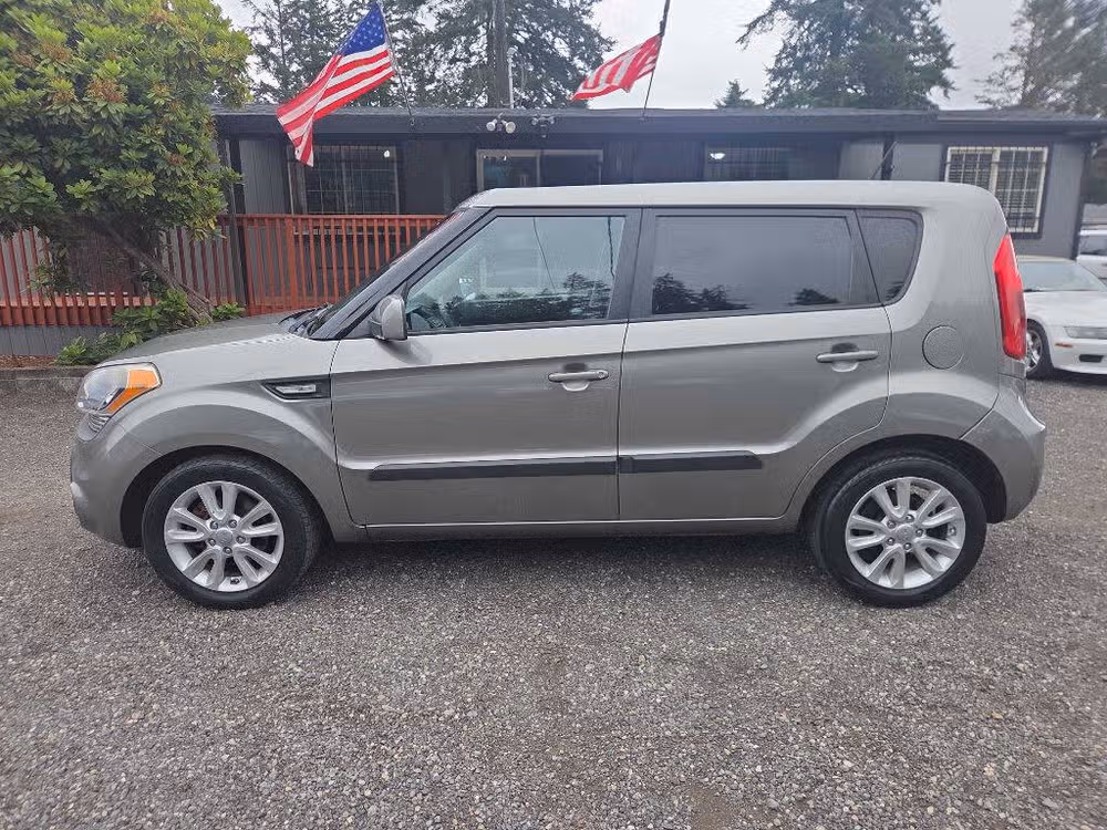 2013 Kia Soul Base Crossover Image 5