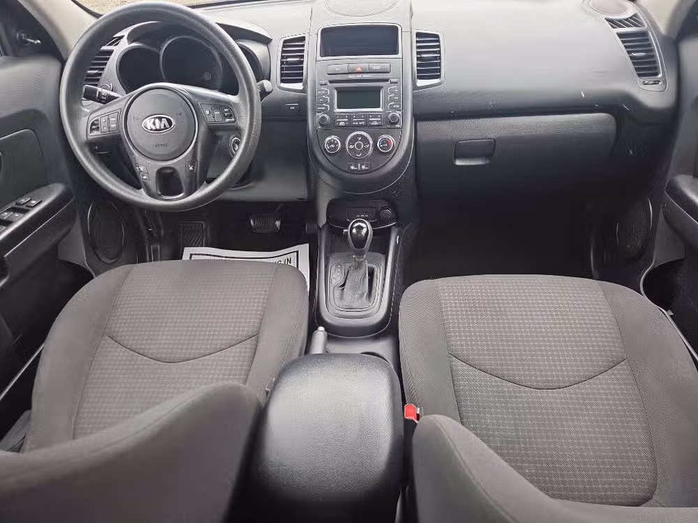 2013 Kia Soul Base Crossover Image 11