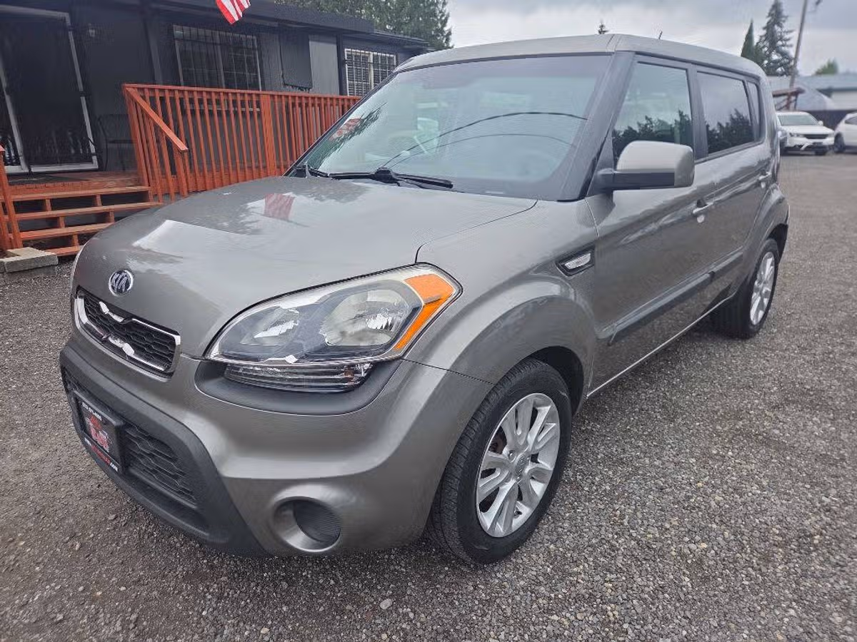 2013 Kia Soul Base Crossover Image 4
