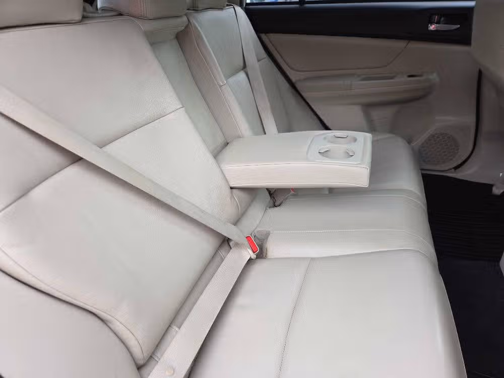2014 Subaru XV Crosstrek 2.0i Limited Crossover Image 13