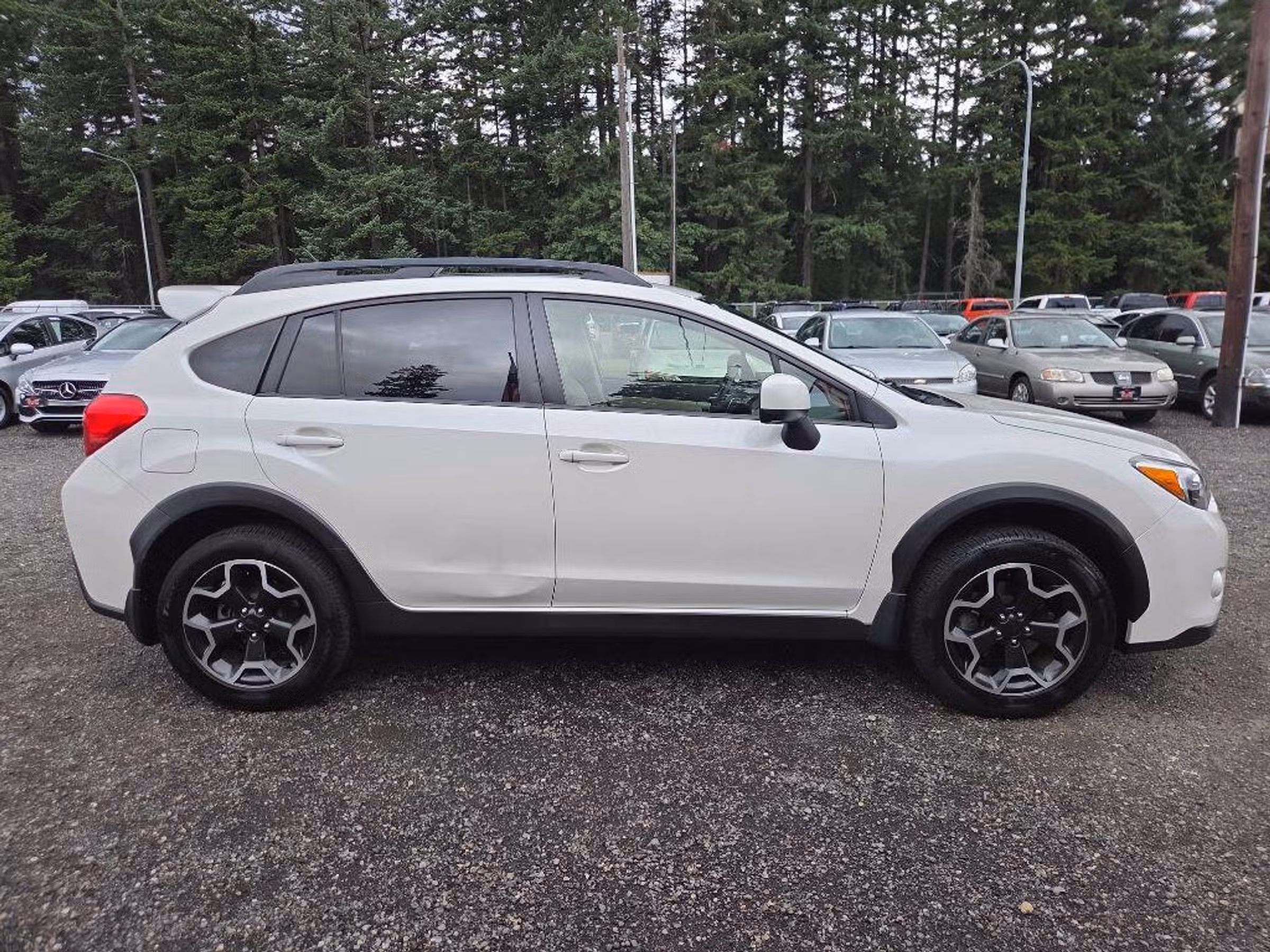 2014 Subaru XV Crosstrek 2.0i Limited Crossover Image 1