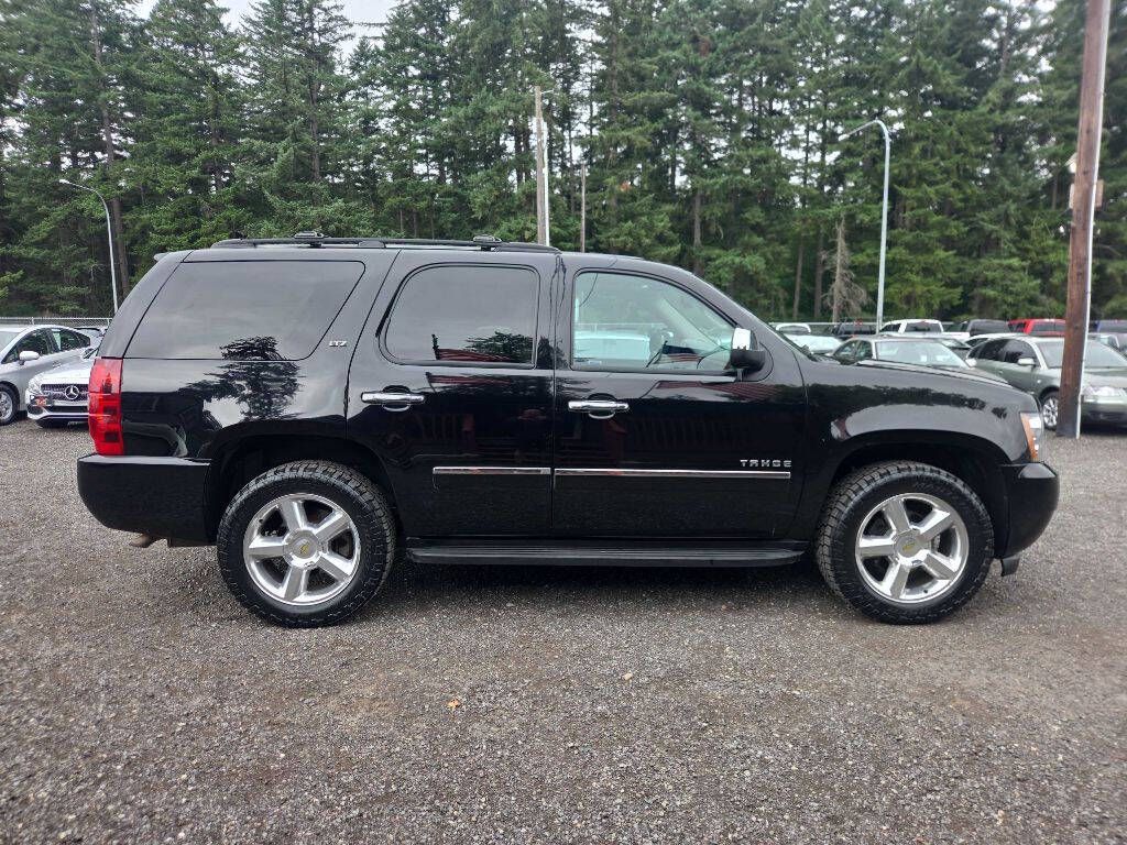 2014 Chevrolet Tahoe 4WD LTZ's photo
